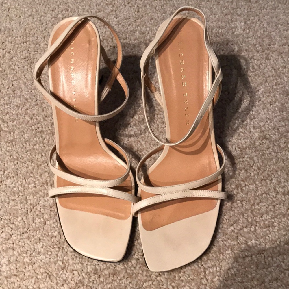 Richard Tyler Couture heels size 7.5